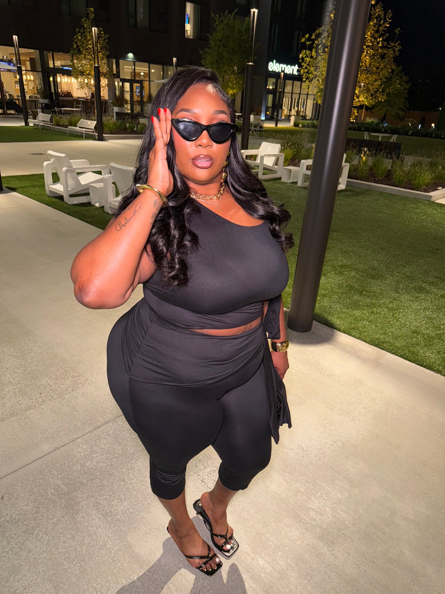 Black Asymmetrical Tie Top w Capri Set