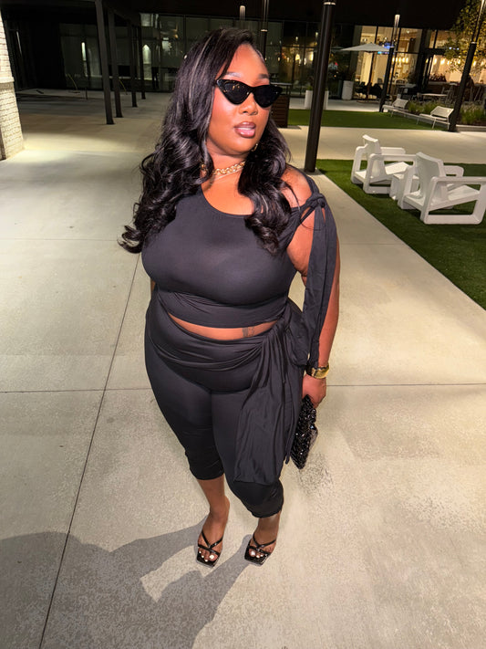 Black Asymmetrical Tie Top w Capri Set
